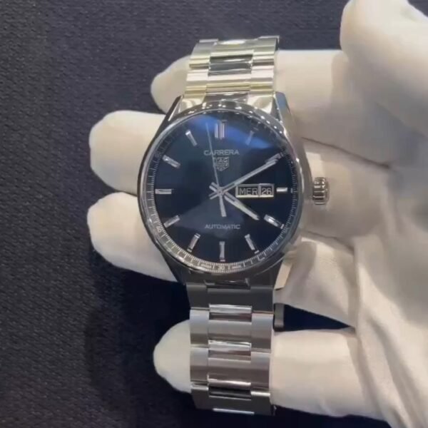 TAG HEUER CARRERA