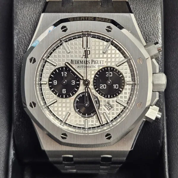 AUDEMARS PIGUET ROYAL OAK CHRONOGRAPH 26331ST – PANDA DIAL