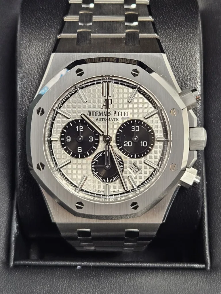 AUDEMARS PIGUET ROYAL OAK CHRONOGRAPH 26331ST – PANDA DIAL